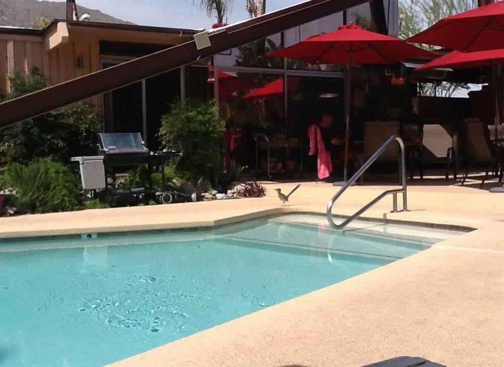 Triangle Inn Clothing Optional Resort For Men Palm Springs Extérieur photo