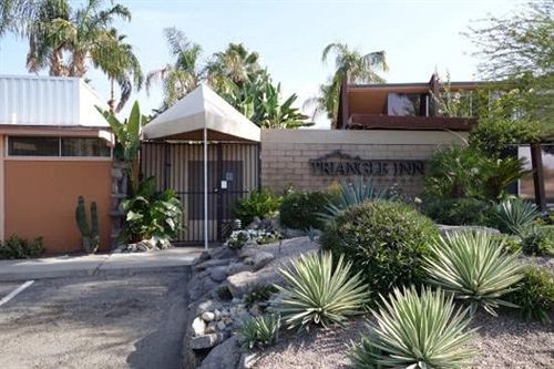 Triangle Inn Clothing Optional Resort For Men Palm Springs Extérieur photo